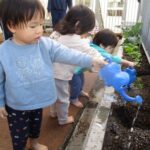 おおきくなあれ　のびのびぐみ（0・1歳児）